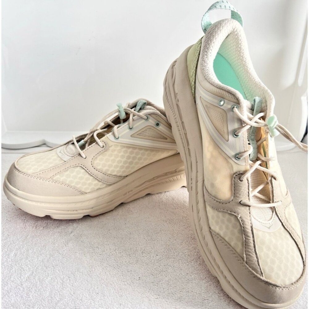 NEW wo BOX HOKA Bondi One Shoes Women 13 Men 12 B3LS Oat Milk Shoes 1155351-OKT
